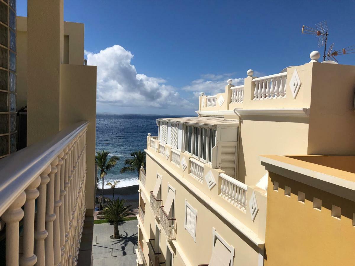 Apartamentos El Faro Puerto De Naos Exterior foto