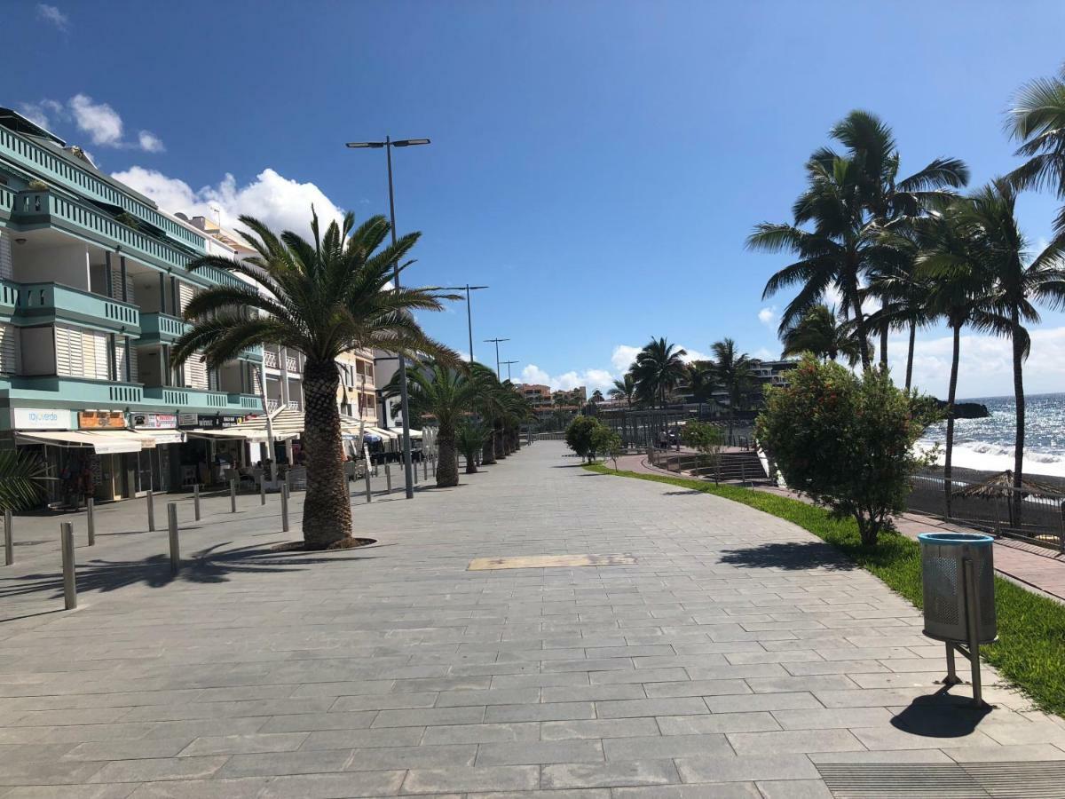 Apartamentos El Faro Puerto De Naos Exterior foto